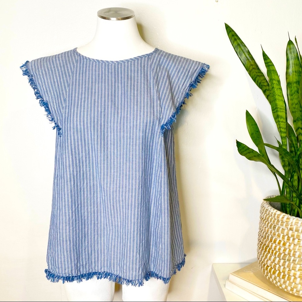 Doe & Rae | Blue &‎ White Striped Top Sz. L